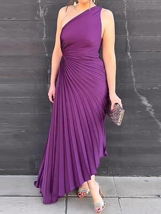 Zerina - Pleated Elegance Dress